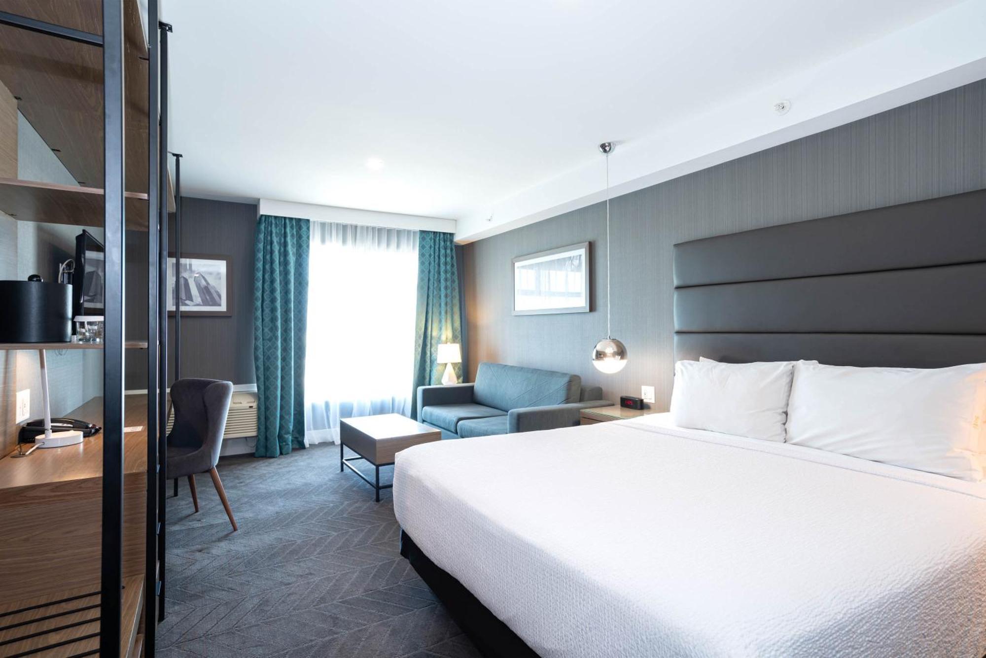 Sandman Signature Calgary Airport Hotel Екстериор снимка