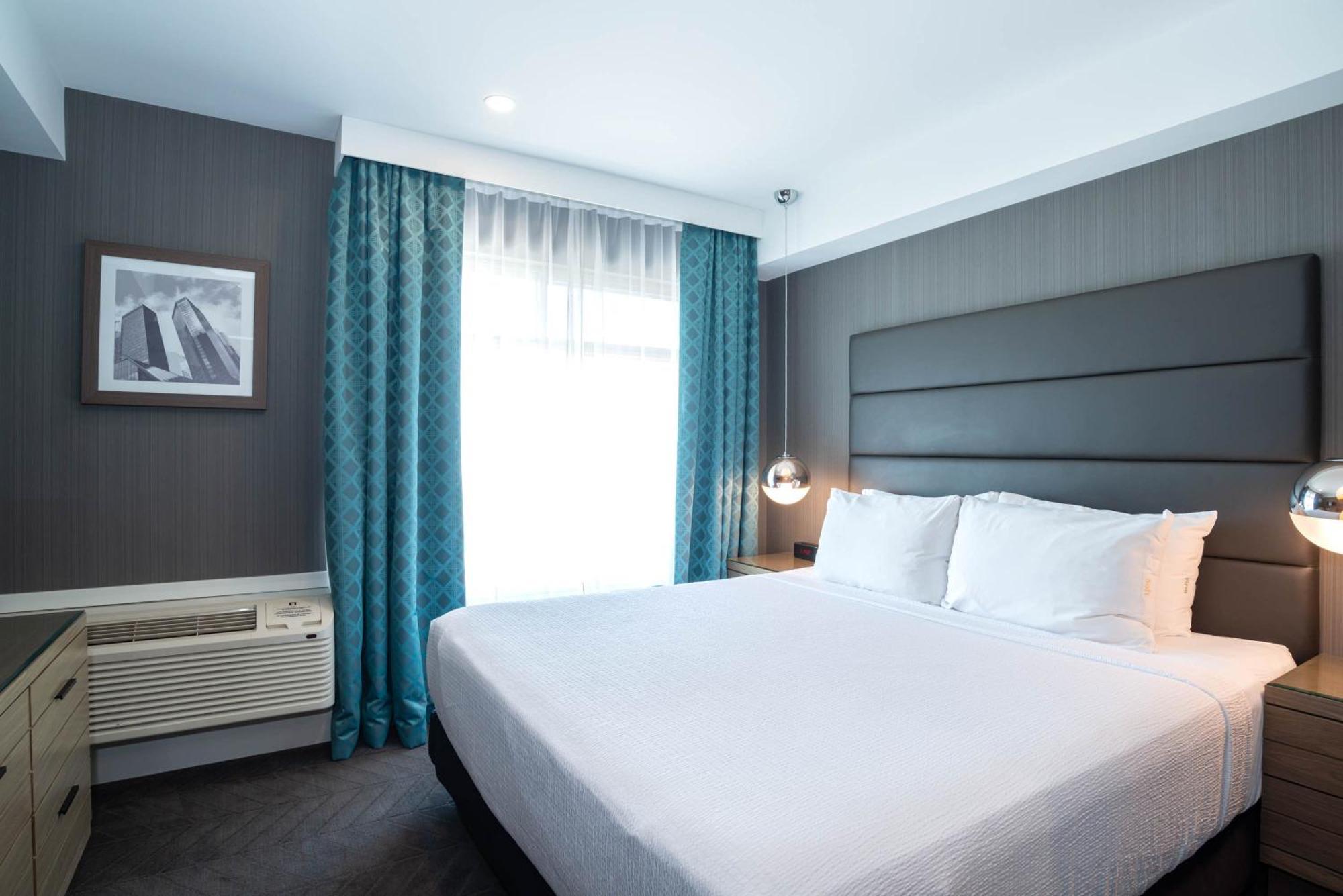 Sandman Signature Calgary Airport Hotel Екстериор снимка