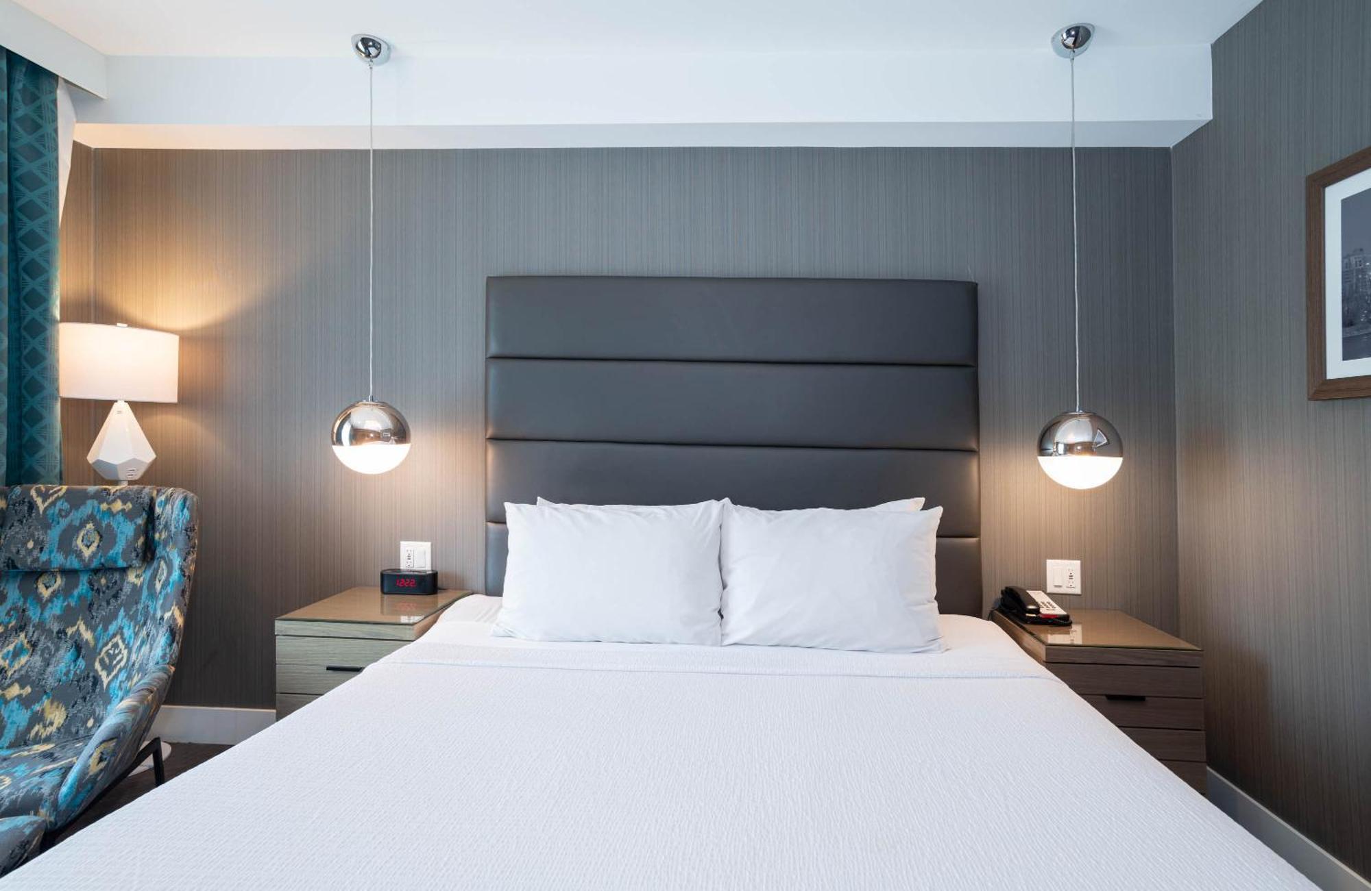 Sandman Signature Calgary Airport Hotel Екстериор снимка