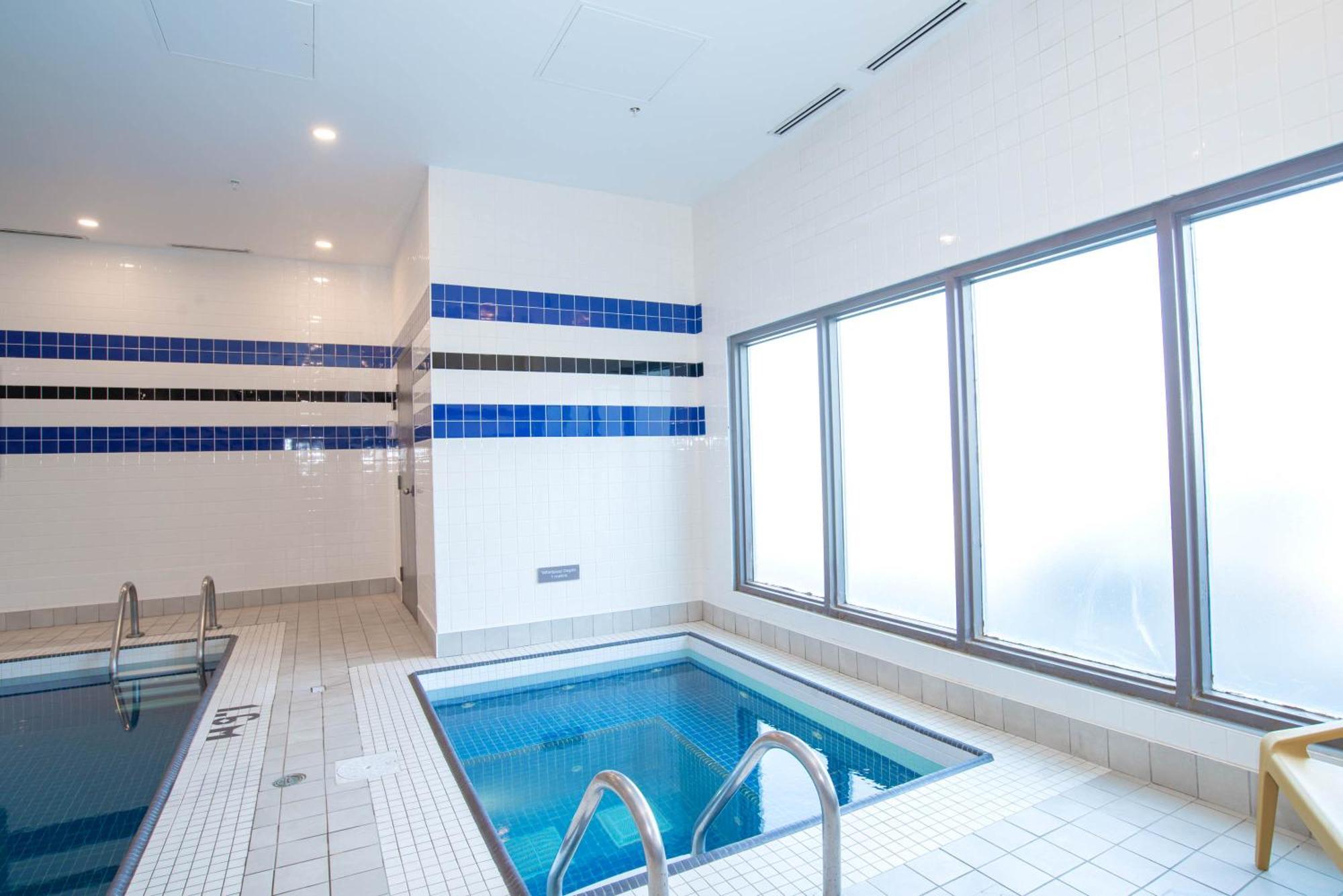 Sandman Signature Calgary Airport Hotel Екстериор снимка