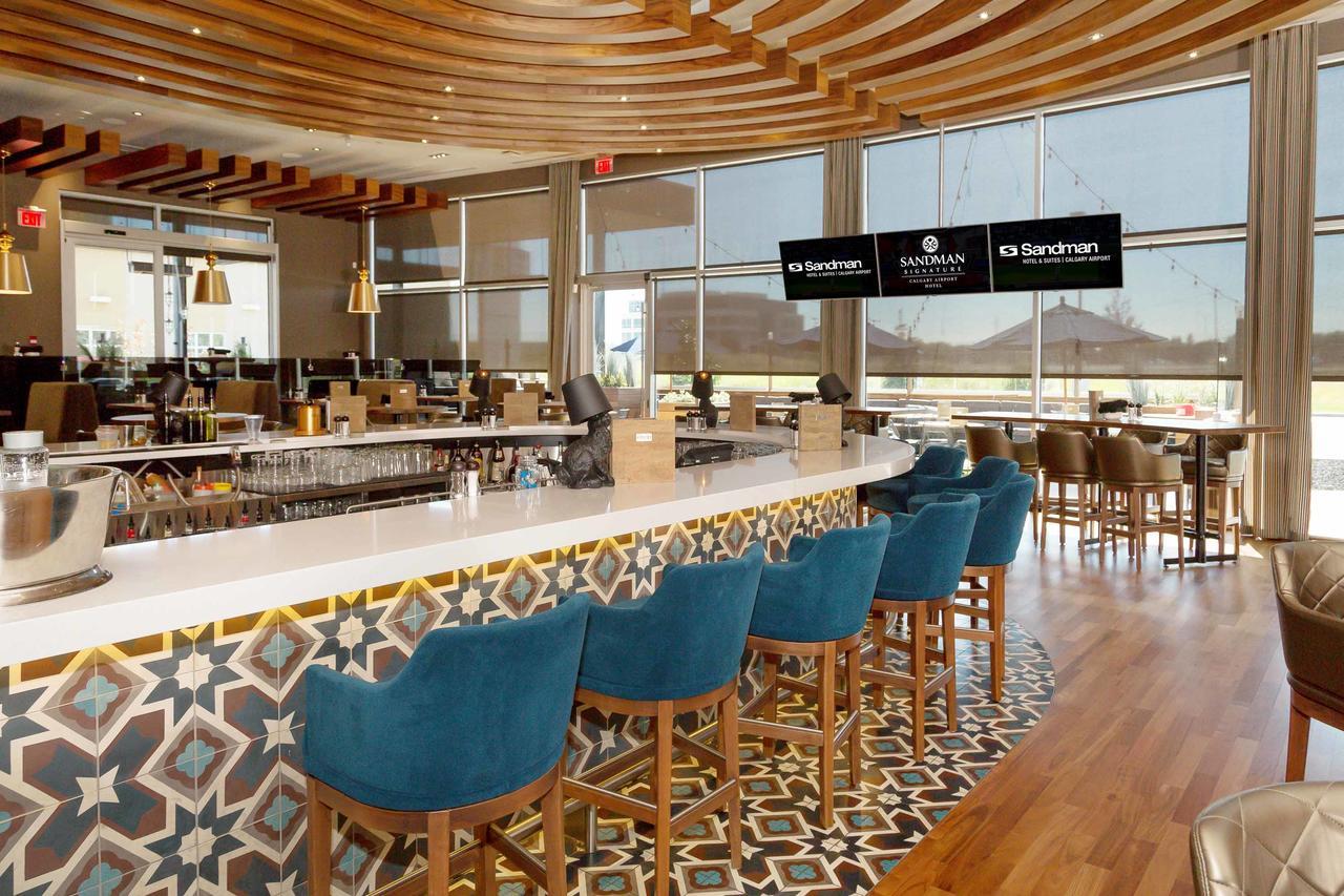 Sandman Signature Calgary Airport Hotel Екстериор снимка