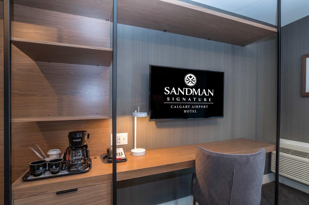 Sandman Signature Calgary Airport Hotel Екстериор снимка